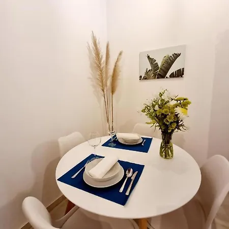 Hostfy Mercado De Triana شقة *