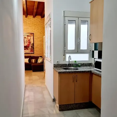 Hostfy Mercado De Triana إشبيلية